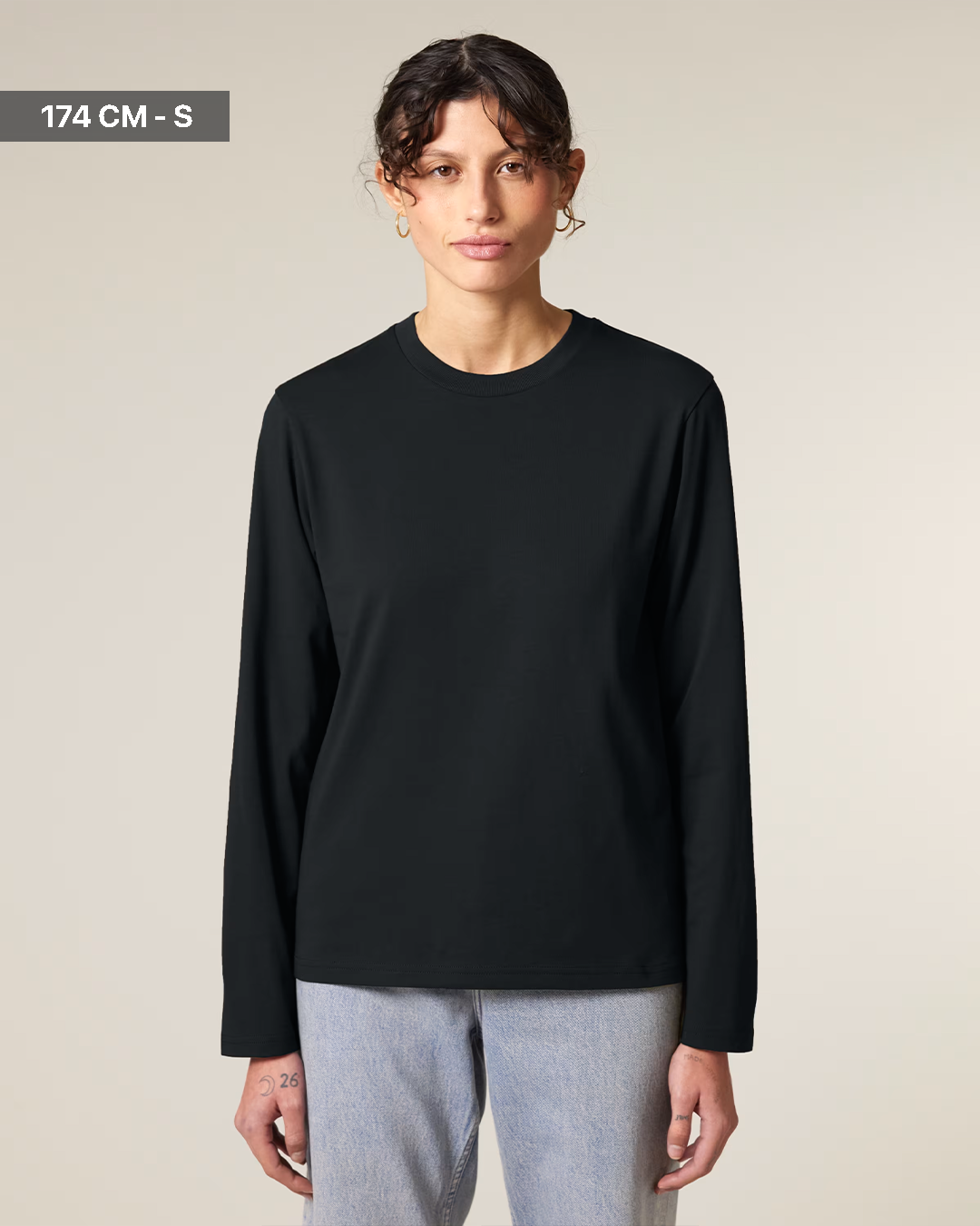 "Everything i love is illegal expensive or blonde" Long Sleeve