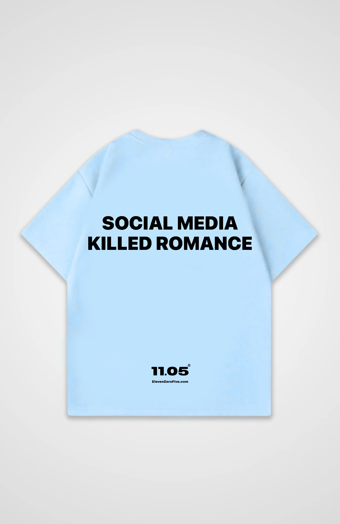 'Social media killed romance' Oversized T-Shirt