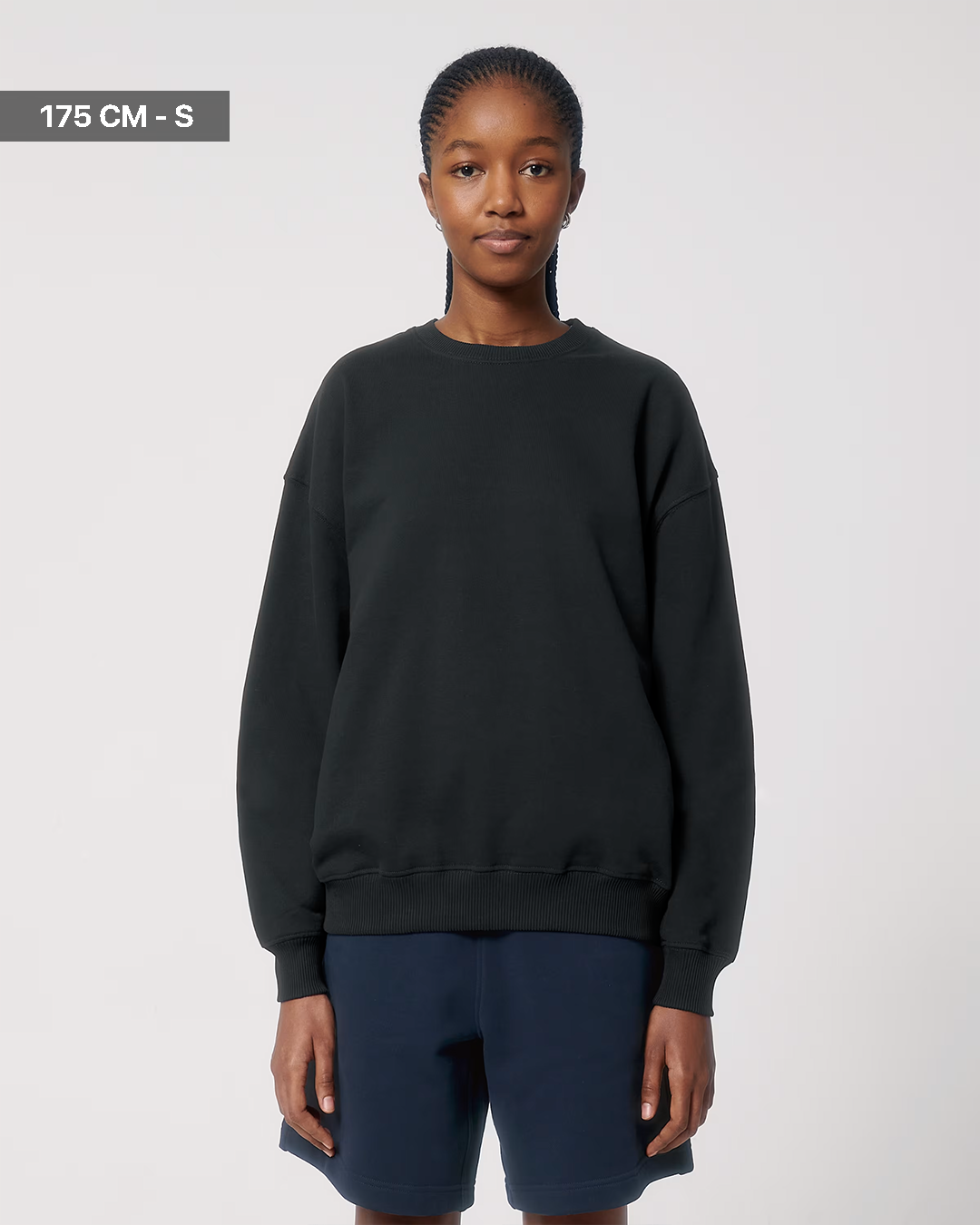 "Everything i love is illegal expensive or ginger" Felpa girocollo